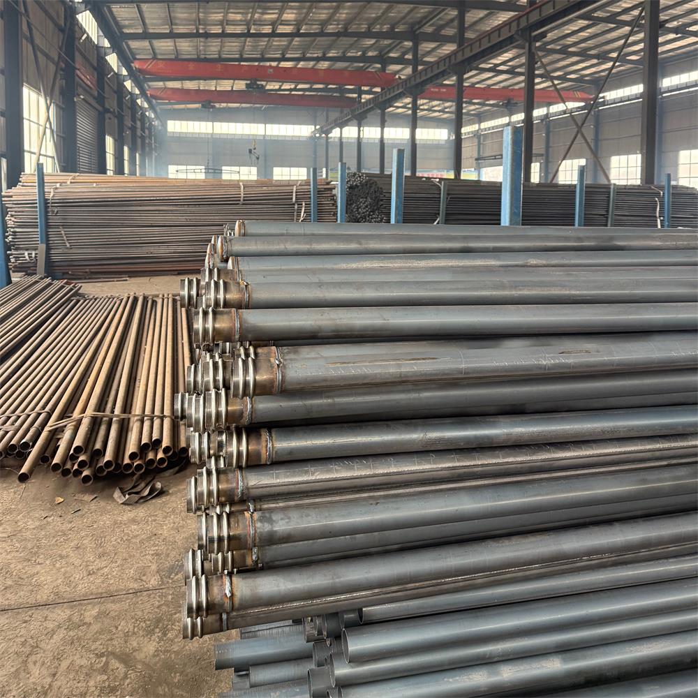 宝益德钢管洛阳市销售处 厂区及加工车间
